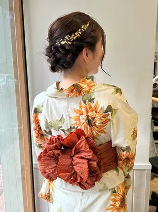 セミロング ヘアアレンジ レイヤーカット🐺 hina🩶のヘアスタイル