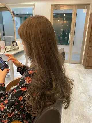 ロング カラー 《酸性》矯正特化 SHIN亀井 真のヘアスタイル