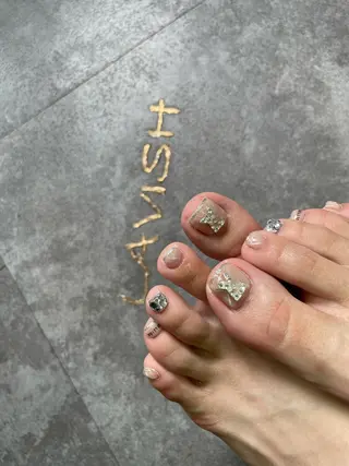 ネイル LAVISH nail salonのネイルデザイン