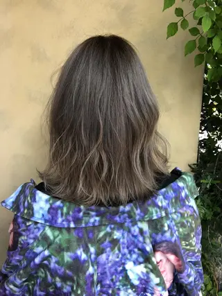 ミディアム カラー hina☺︎ 髪質改善/ストレートのヘアスタイル