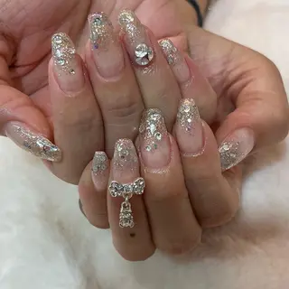 ネイル 河野 弥月のネイルデザイン