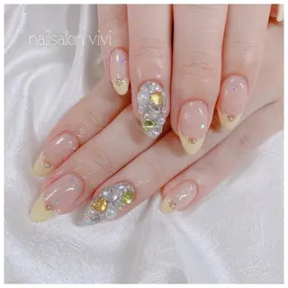 ネイル ＶＩＶＩ nailsalonのネイルデザイン