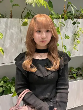 セミロング カラー くさかみさき🌼暖色 /耳つぼ/オタク🌼のヘアスタイル