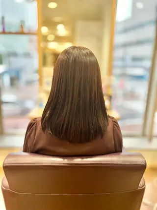 セミロング オオソネ マリアのヘアスタイル