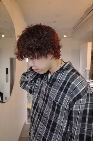 パーマ メンズ 髪質改善/ブリーチ EITOのヘアスタイル