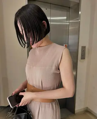 ショート 透明感/グレージュ/ レイヤー/ 青空のヘアスタイル