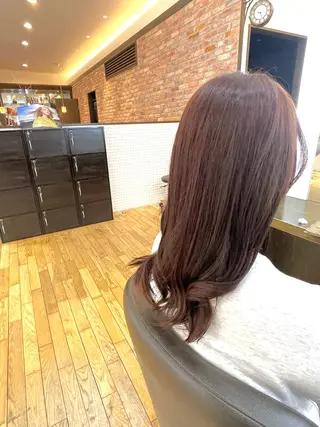 ロング カラー 濱口 由華のヘアスタイル