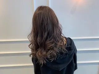 セミロング カラー Silk-lei【銀座店】所属・銀座/美髪縮毛矯正 /髪質改善/山本翔華のヘアスタイル