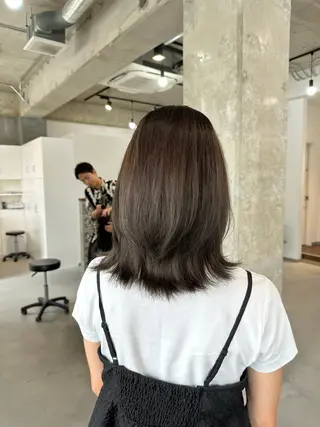 ミディアム カラー カイリ /レイヤーカットのヘアスタイル