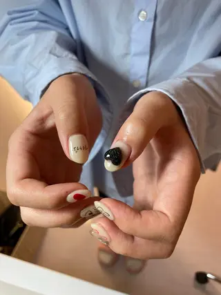 ネイル Ami 🦥のネイルデザイン