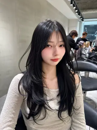 ロング カラー ブリなしWカラー✨️ 髪質改善【タケル】のヘアスタイル