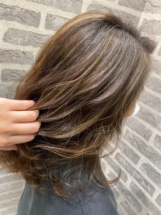 ミディアム カラー Earth岩槻店 YAGIのヘアスタイル