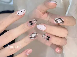 ネイル 佐藤 しおんのネイルデザイン