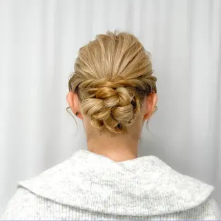 ヘアアレンジ CHATEAU TERRACE所属・似合うヘアメイク🪞 CHATEAUのヘアスタイル