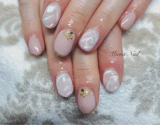 ネイル 市川 麻衣子のネイルデザイン