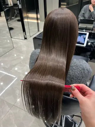 カラー 大森 万紘のヘアスタイル