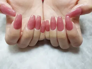 ネイル AYAKA　ネイリ ストUNELMA所属のネイルデザイン