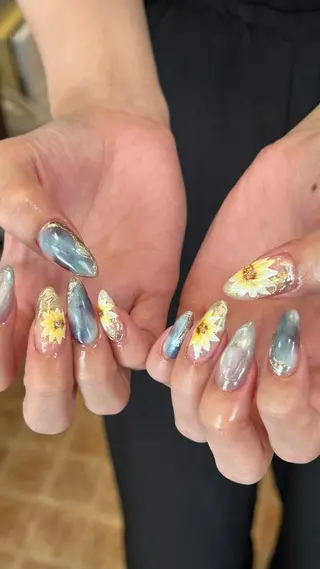 ネイル sun.lino所属・小野寺 千尋のネイルデザイン