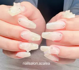 ネイル R inのネイルデザイン