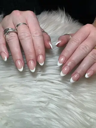 ネイル Laumi NAIL SALON（ラウミーネイルサロン）所属・U Nanaseのネイルデザイン