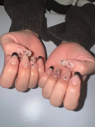 ネイル 濱岡 咲のネイルデザイン