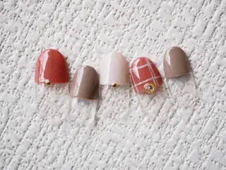 ネイル トップネイリスト Ribbon立川店のネイルデザイン