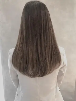 セミロング _WHITE上本町店所属・_WHITE上本町 代表のヘアスタイル