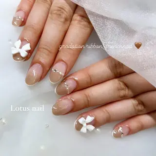 ネイル privatesalon  Lotusnail所属・Lotus nailのネイルデザイン