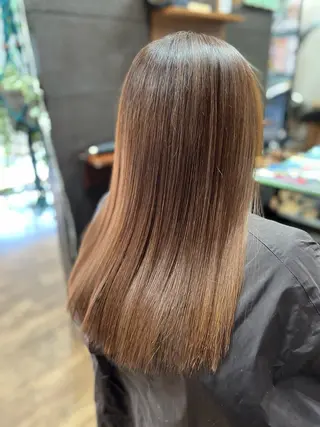 セミロング カラー hair mission rodeo所属・縮毛矯正/髪質改善 》YUMEKIのヘアスタイル