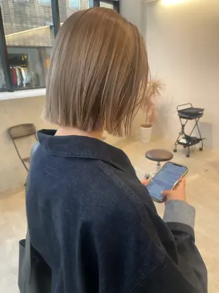 ショート カラー ヘアアレンジ ミニボブ/ブリーチ 🌈MISATOのヘアスタイル