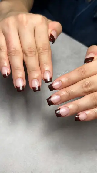 ネイル 関山 志乃のネイルデザイン