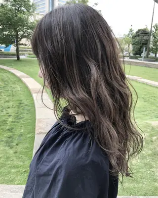 ロング カラー ヘアアレンジ 榎園 由美のヘアスタイル