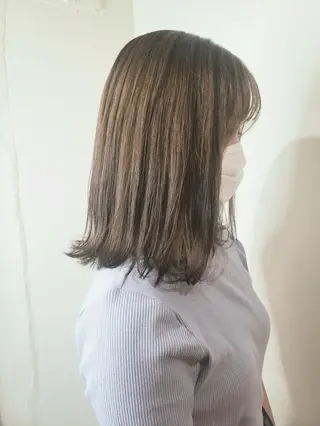 ミディアム 🇰🇷透明感×ハイ トーン🌟tomoのヘアスタイル