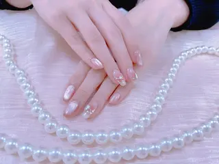 ネイル はぴねす所属・横浜 美夢のネイルデザイン