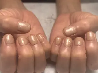 ネイル ERFOLG GINZA 横浜店所属・大倉 菜桜子のネイルデザイン