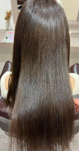 セミロング 井上 美春のヘアスタイル