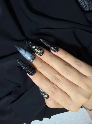 ロング Bibi beauty spa Osaka所属・Chann Channのネイルデザイン