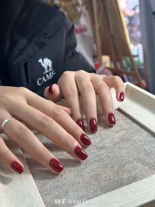 ショート カラー Sweet-na il所属・社本 七海のネイルデザイン