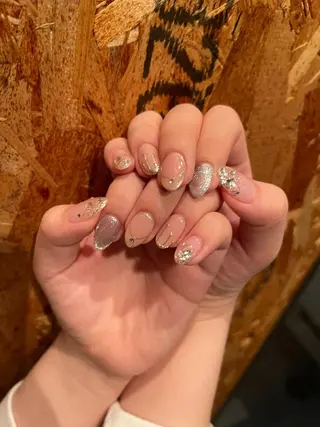 ネイル 高尾 梨花のネイルデザイン