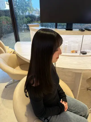 ロング カインド所属・🤍KIND 堀川留加🤍のヘアスタイル