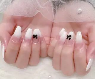 ネイル 高島 夏海のネイルデザイン