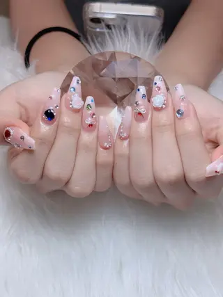 ネイル Lumi Nailのネイルデザイン