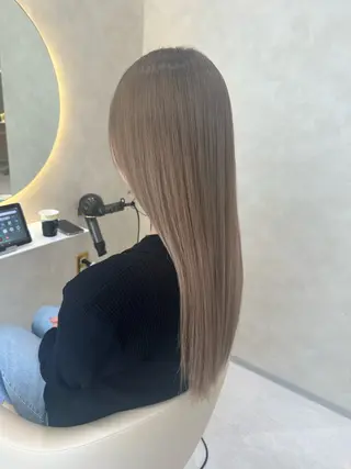 ロング 松浦 永里のヘアスタイル