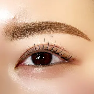 マツエク・マツパ Elle　Charme所属・Elle Charmeのマツエク・マツパデザイン