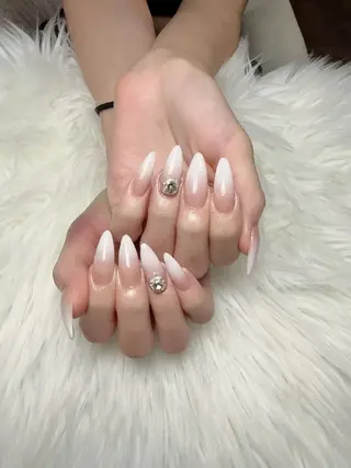 ネイル ENsalon AKIRAのネイルデザイン