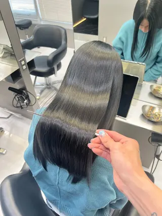 ロング カラー みつゆ 表参道/原宿のヘアスタイル