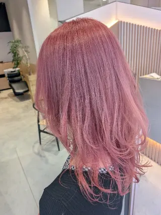 ロング カラー 古屋 美春のヘアスタイル