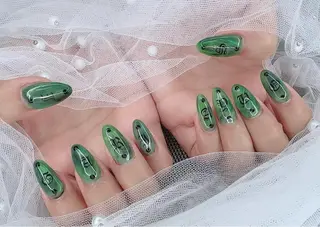 ネイル R salonのネイルデザイン