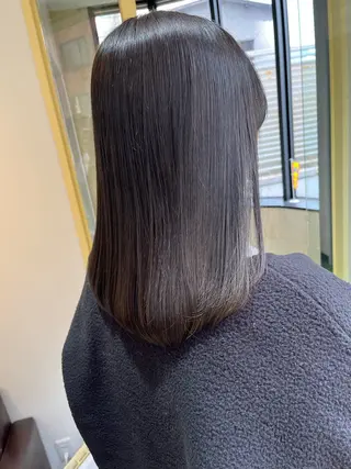 ミディアム ワタイショウタ 髪質改善✨眉毛サロンのヘアスタイル