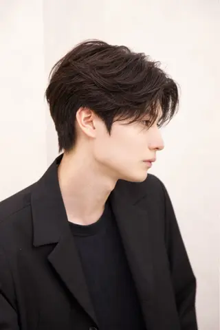 パーマ バレイヤージュ ／ ユウイのヘアスタイル